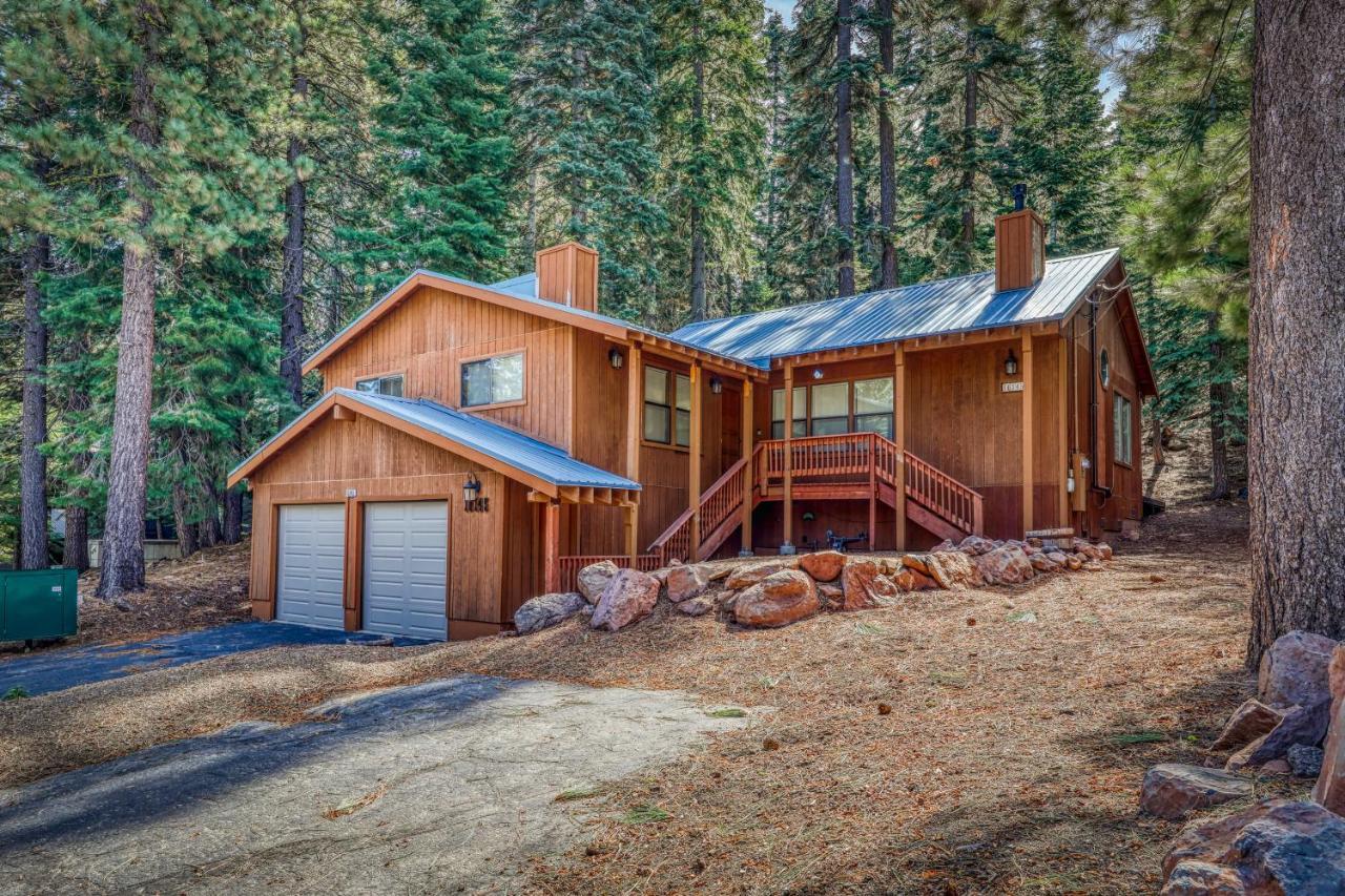 Tasteful Truckee Cabin Villa Exterior photo